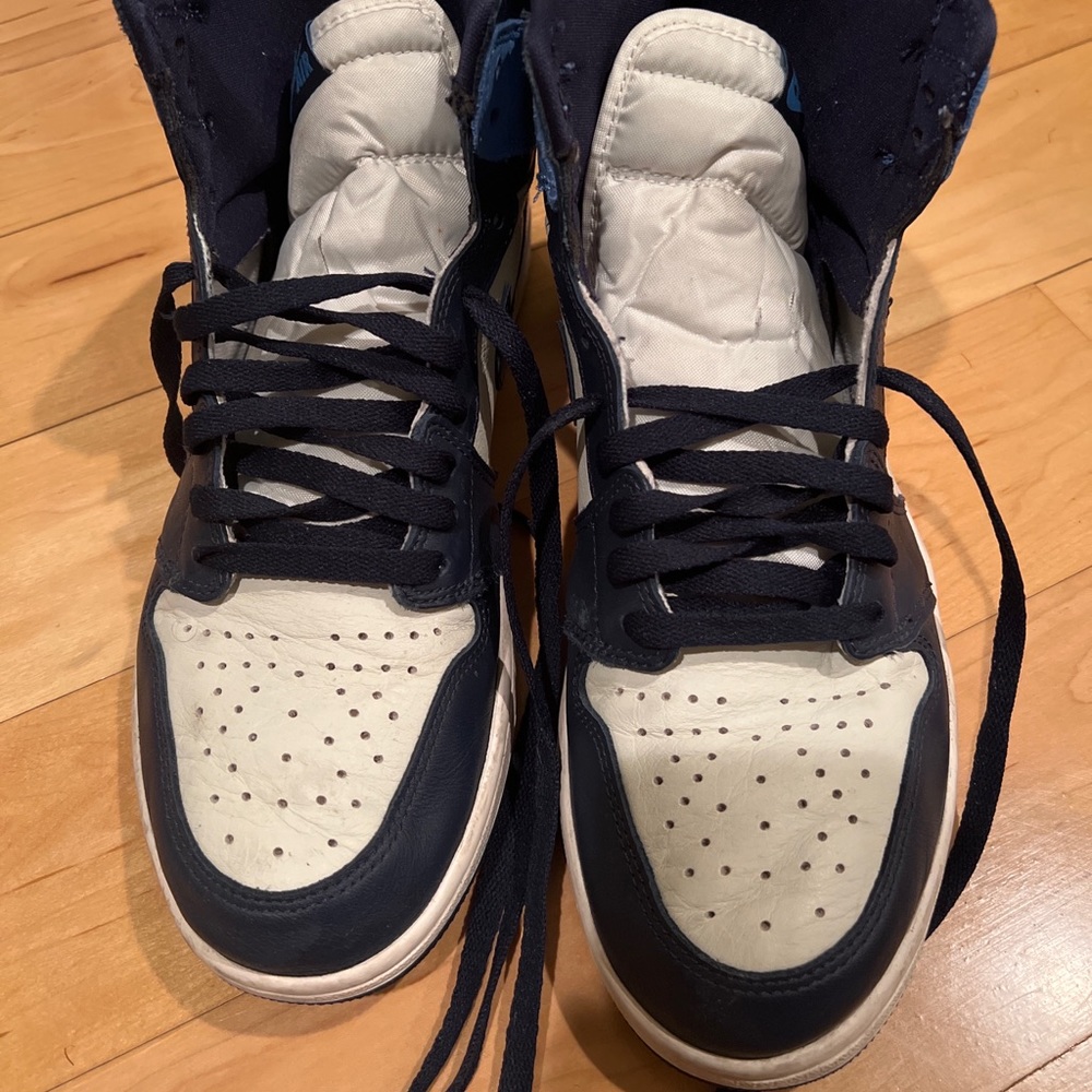 Jordan 1 High Obsidian